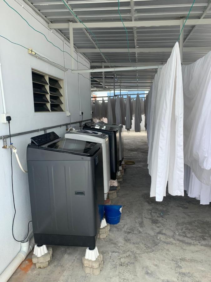 Brezza Hotel Lumut Εξωτερικό φωτογραφία