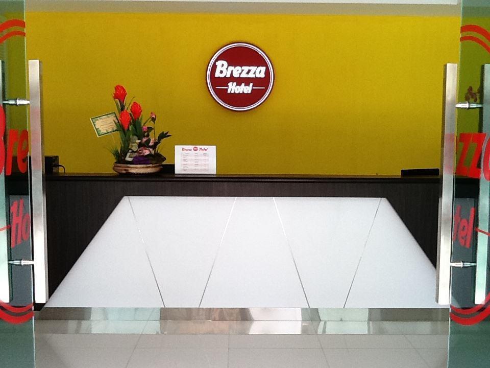 Brezza Hotel Lumut Εξωτερικό φωτογραφία
