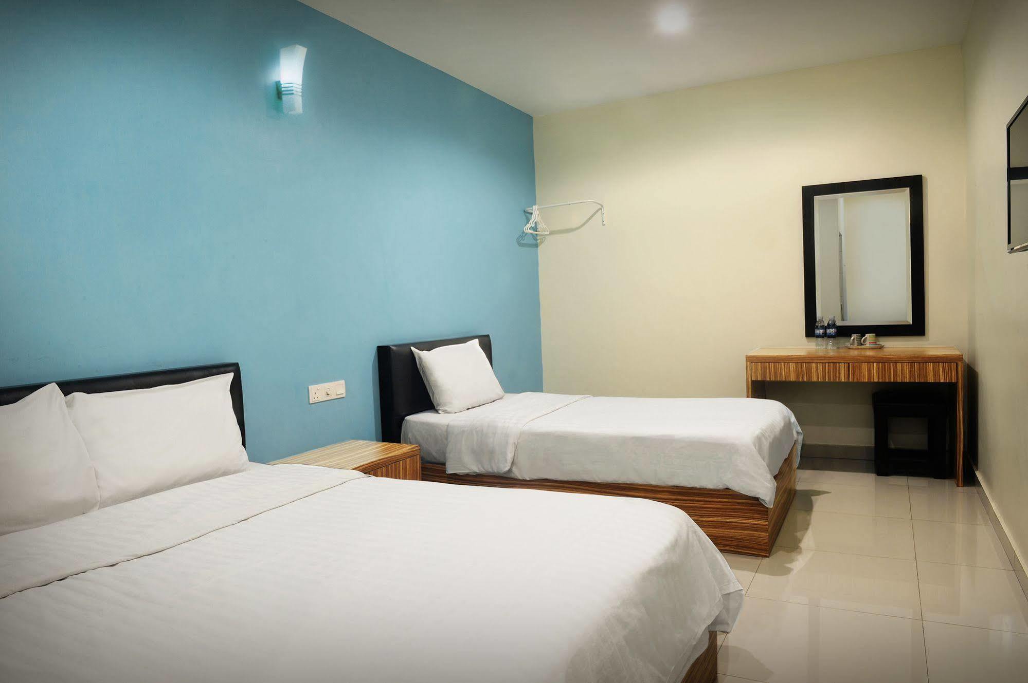 Brezza Hotel Lumut Εξωτερικό φωτογραφία